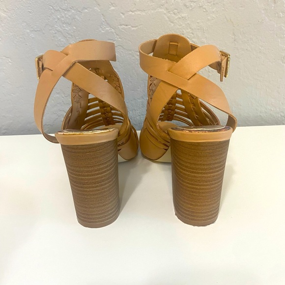 Madden Girl strappy chunky tan heels - Picture 3 of 3